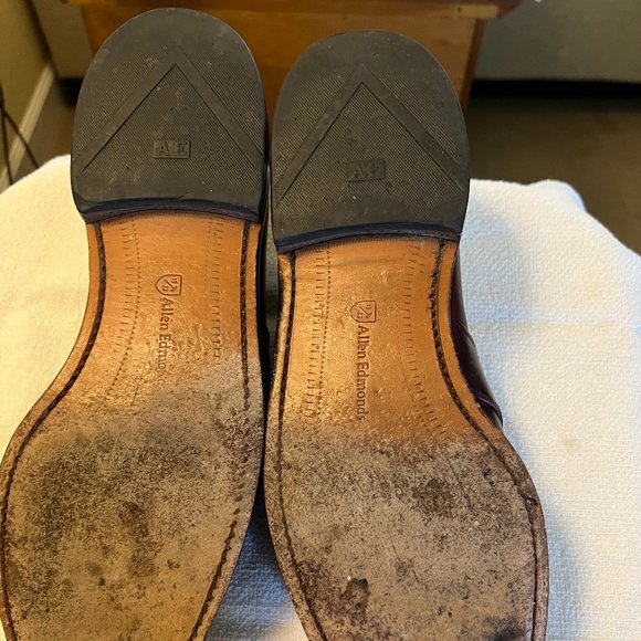 Allen Edmonds Randolph Penny Loafer 9.5 D. - Picture 3 of 7